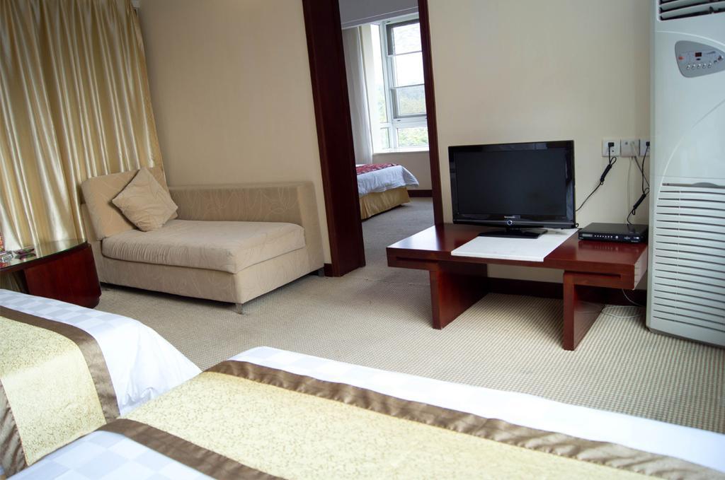 Lijing Commercial Hotel Sencsen Szoba fotó